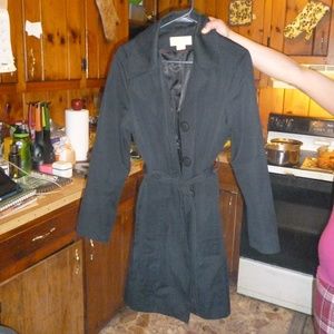 Michael Kors thrench coat